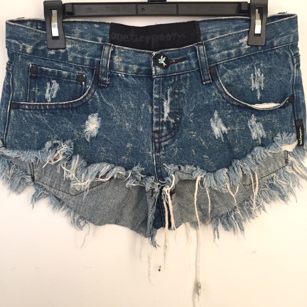 One teaspoon low rise shorts